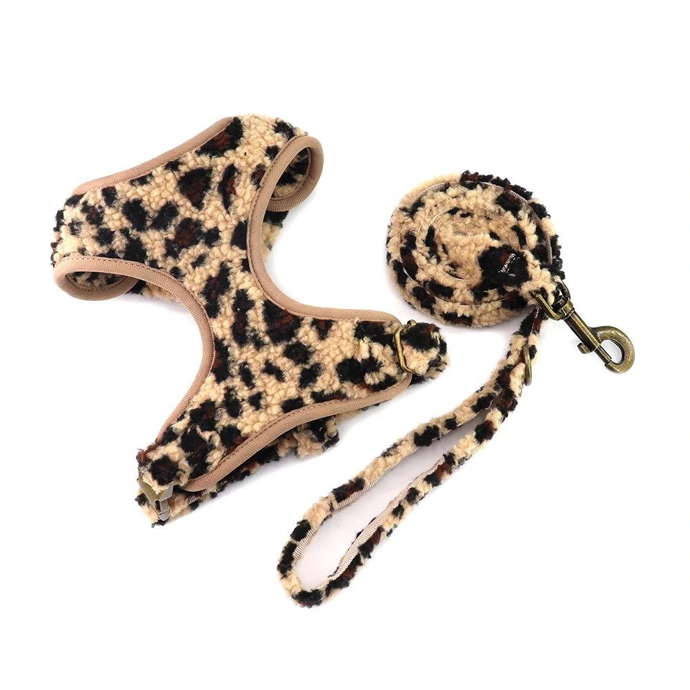 PAIRUIPETS Wholesale Fleece Adjustable Dog Harness Leash Collar Sets With Metal Accessories