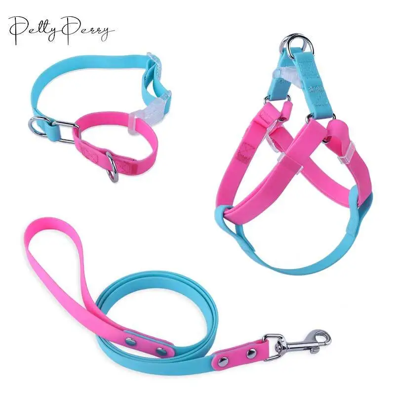 PAIRUIPETS Conjunto de arnés de correa de enlace de cuello doble de dos colores Arnés de Pvc impermeable y agradable para la piel con agarre cómodo